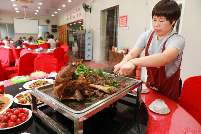 探訪澤雅牛頭宴，霸氣滿分